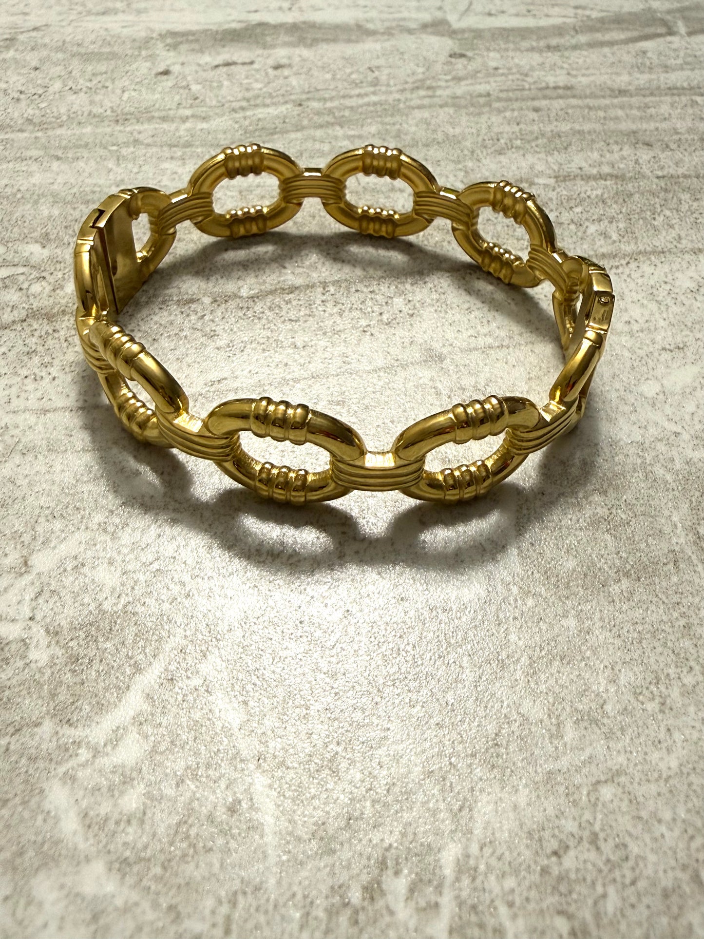 Melissa- Gold
