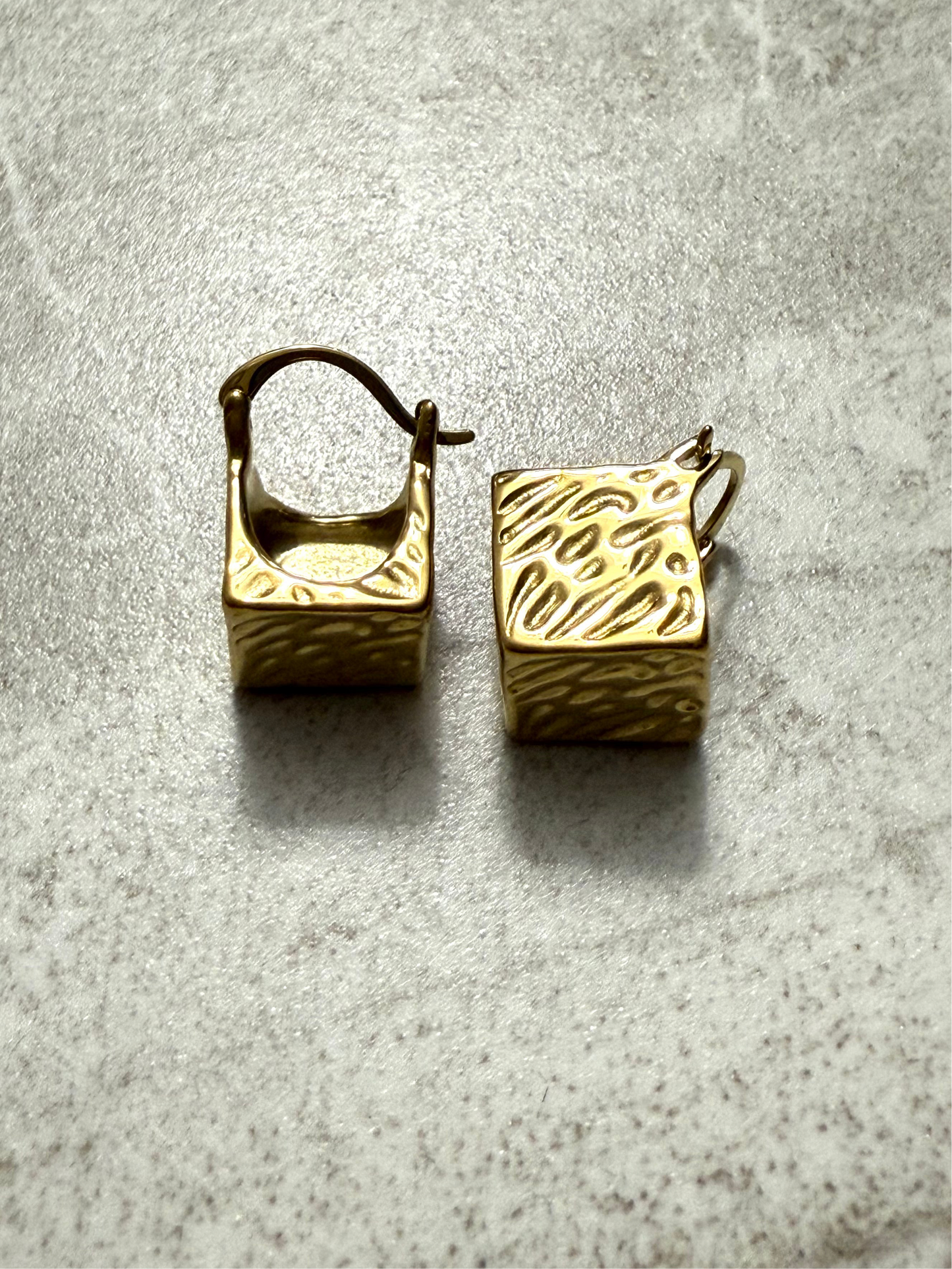 Rollie- Gold